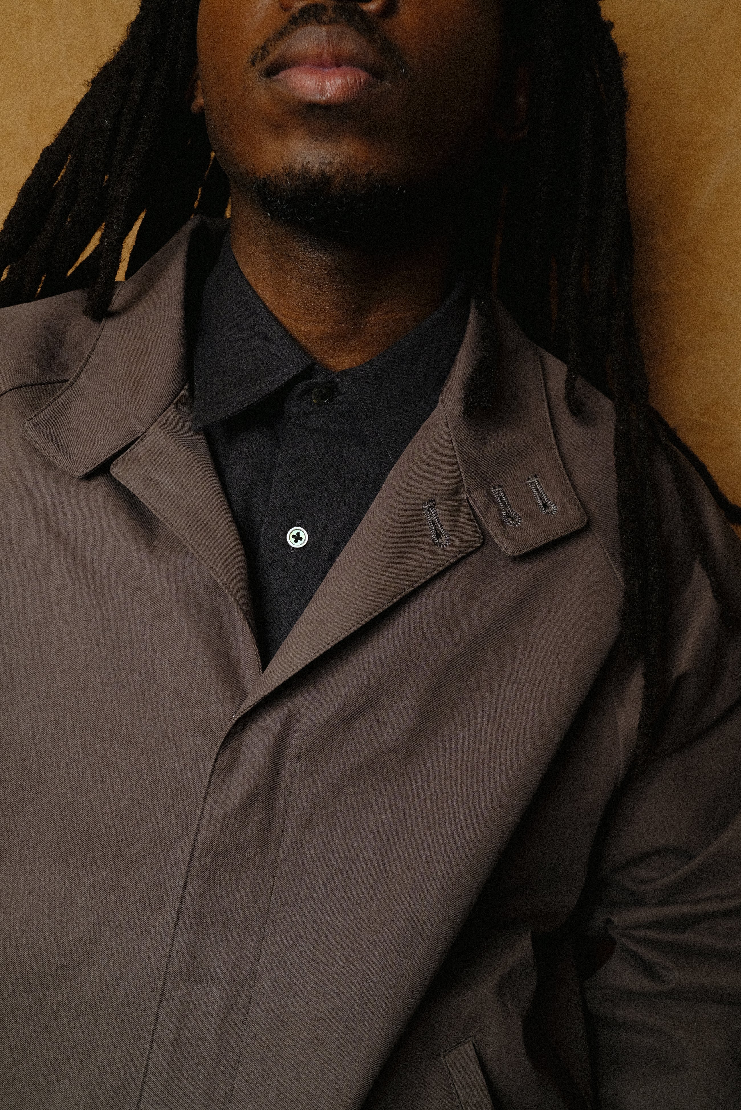 giza cotton trucker jacket in charcoal