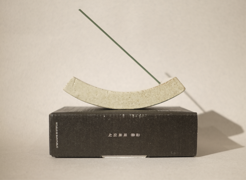 roof tile curve incense holder in clay