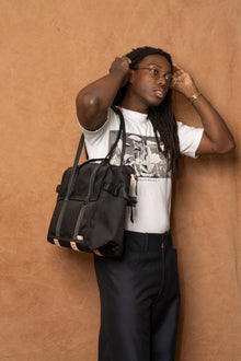 module tote bag in black/natural