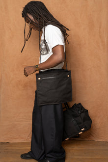 module tote bag in black/natural