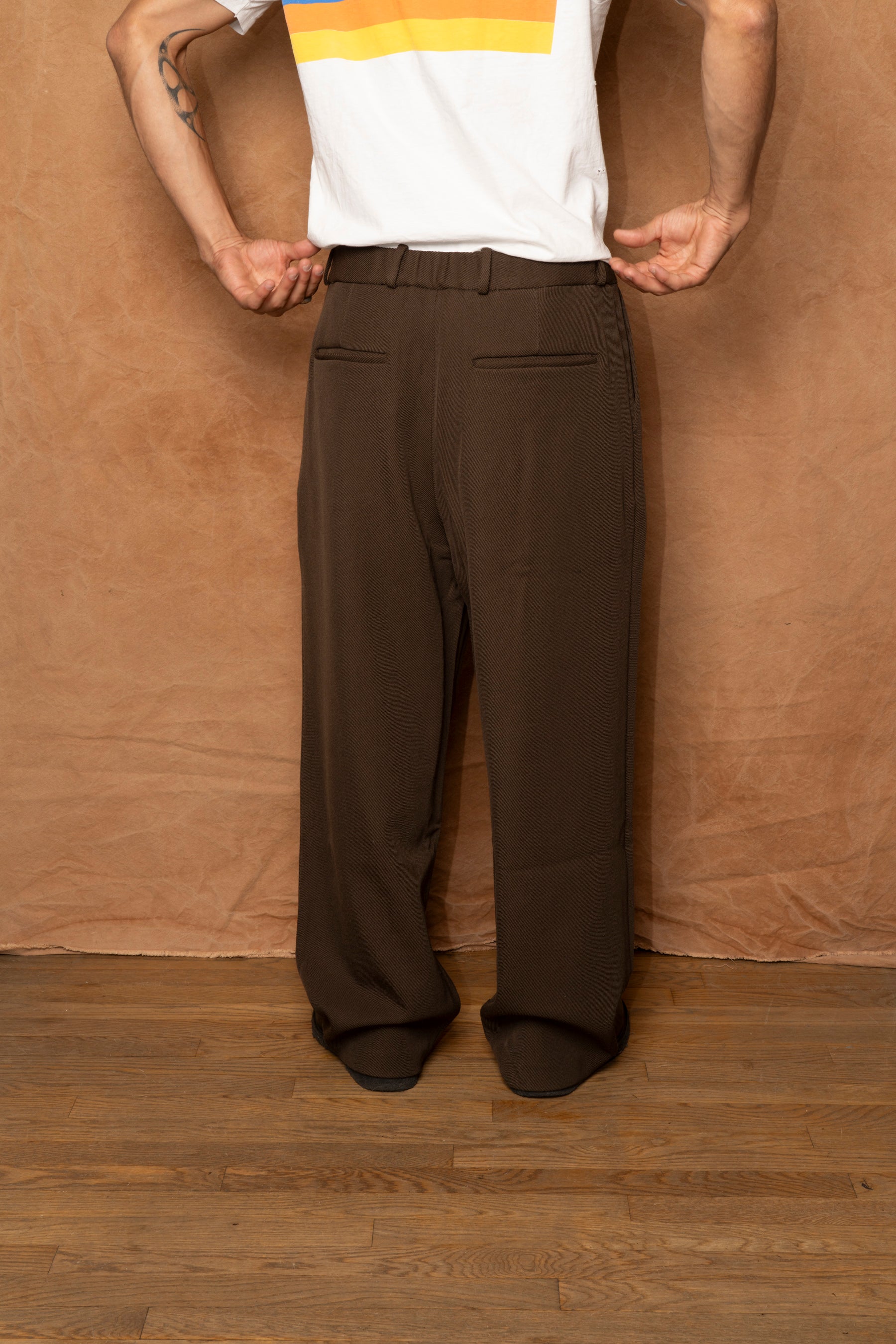 pt-149 in brown wool heavy twill