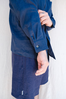 hawk shorts in linen / ramie blue
