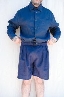 hawk shorts in linen / ramie blue