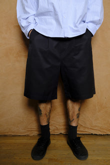 cotton gabardine shorts in navy