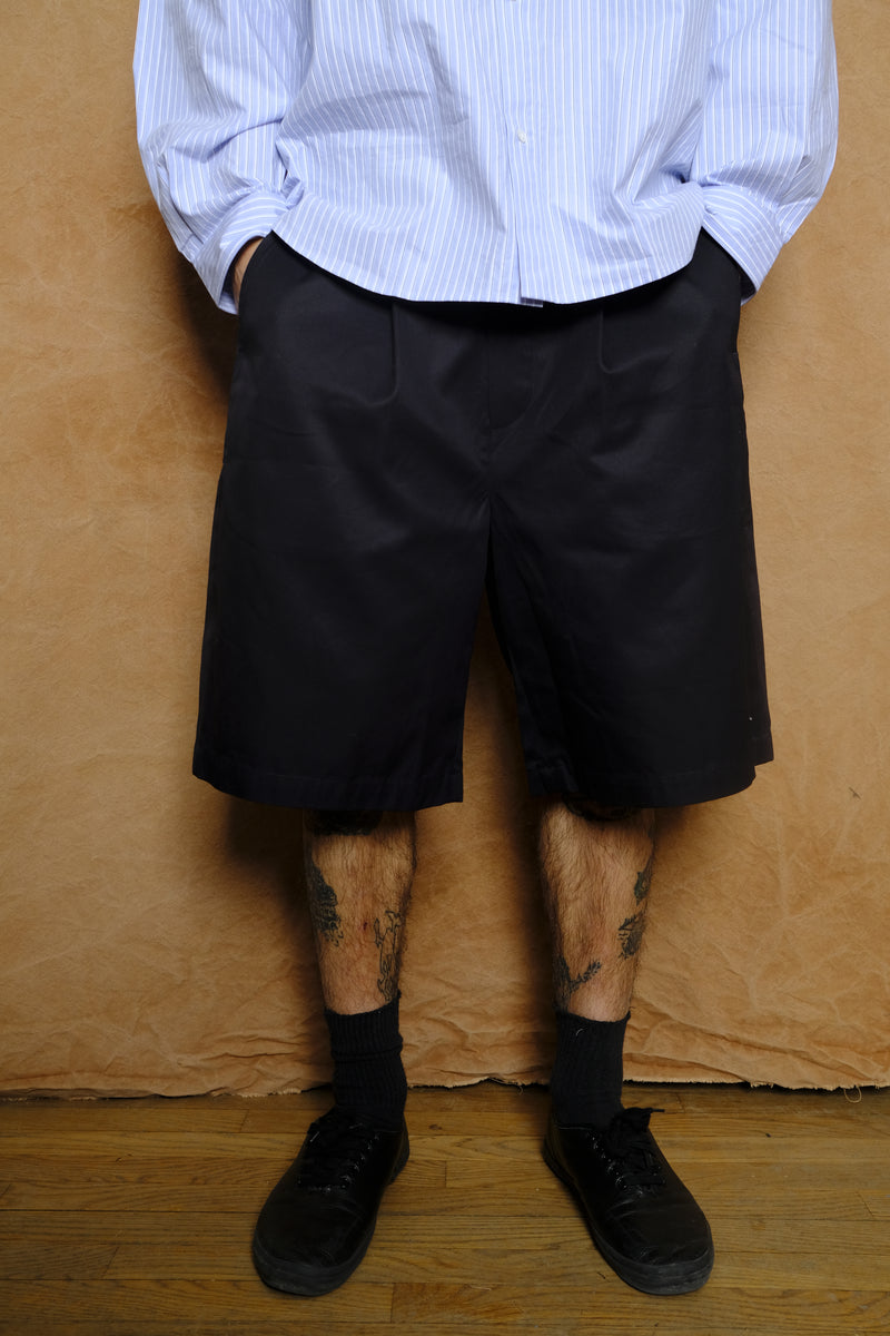 cotton gabardine shorts in navy
