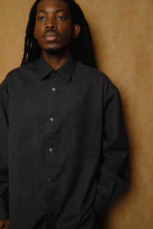 wool shirt in dark gray