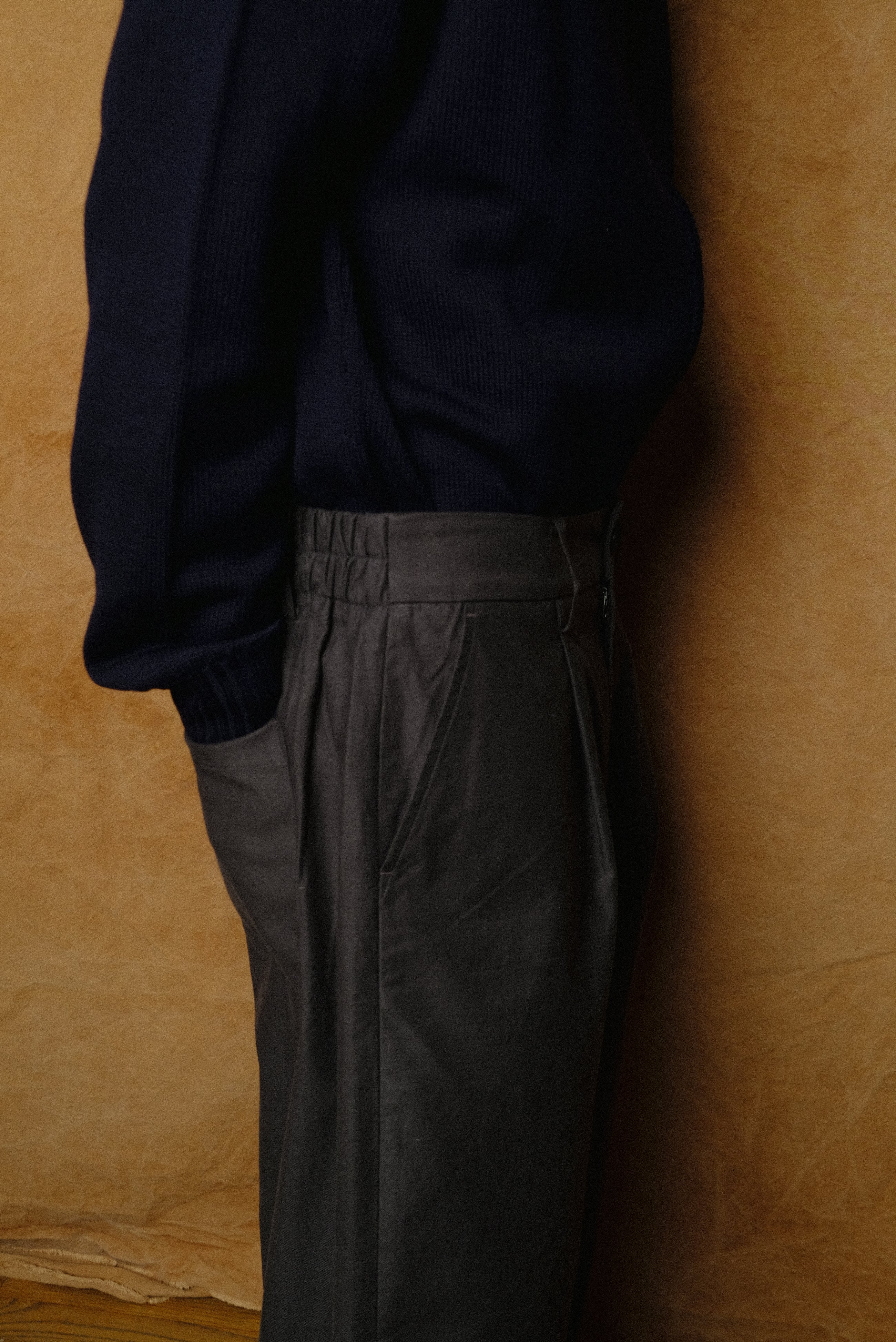 nepped cotton trousers in sumi