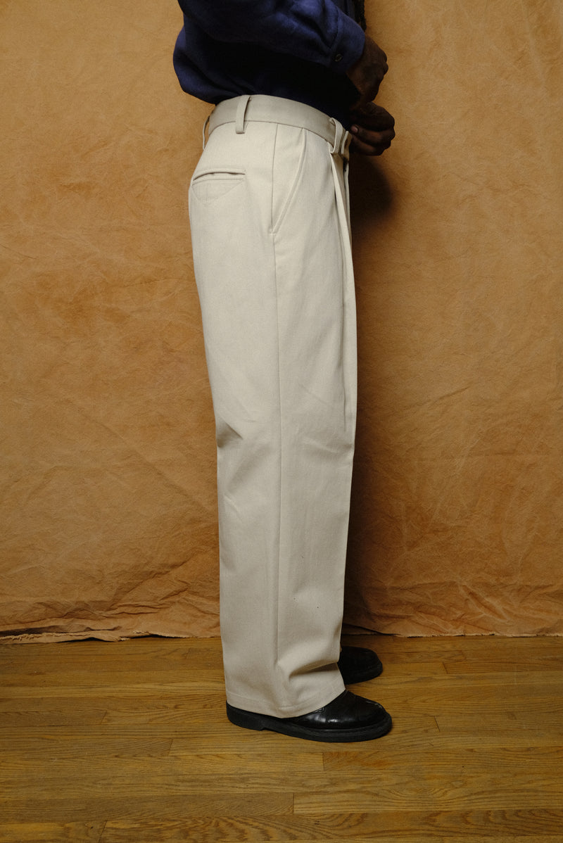 regular hem cotton trouser in beige
